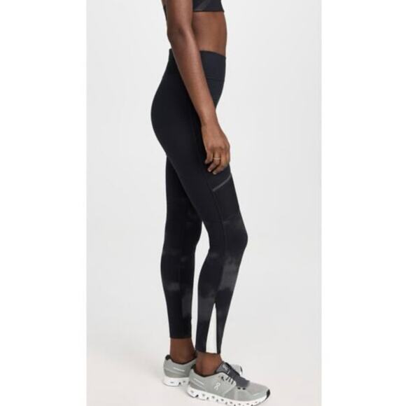 On Running Black Lumos Long Tight Size Small Zip Ankle - Picture 5 of 11